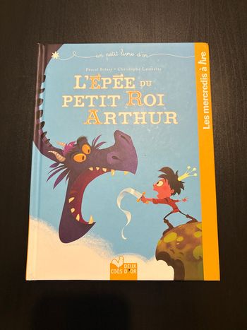 Livre Macdo -  L’épée du petit roi Arthur
