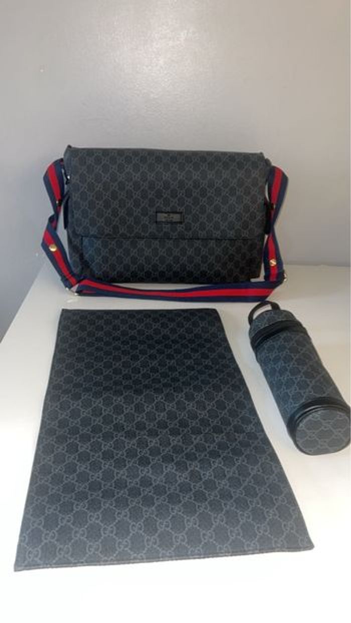 Sac à langer Gucci noir