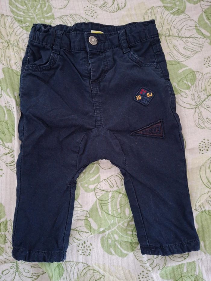 Lot pantalons 6 mois. - photo numéro 7
