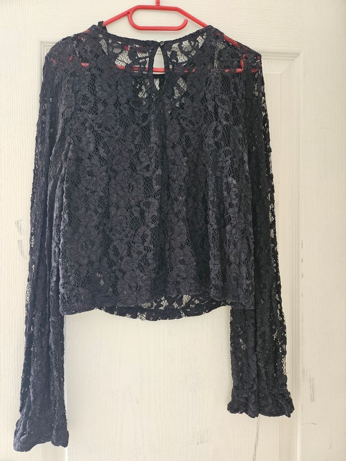 Top style dentelle - photo numéro 2