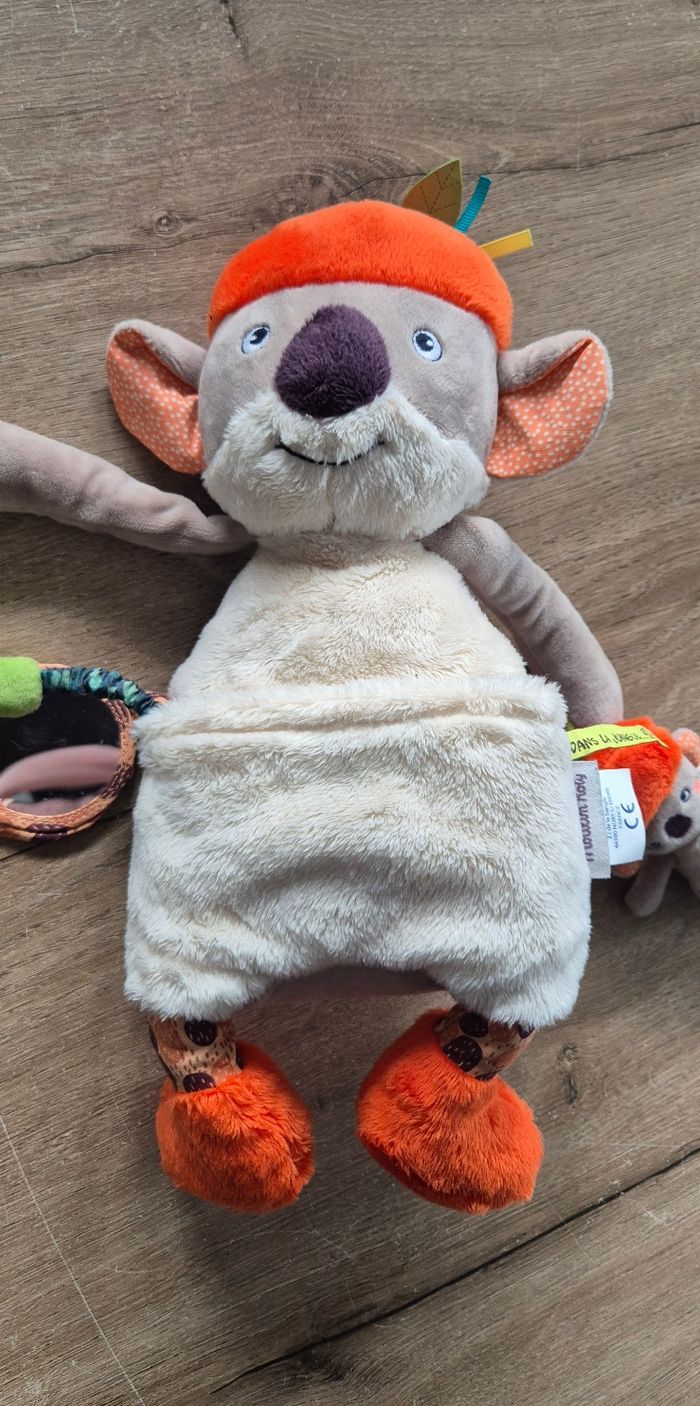 Peluche d'activités Koco le koala Moulin Roty - photo numéro 4