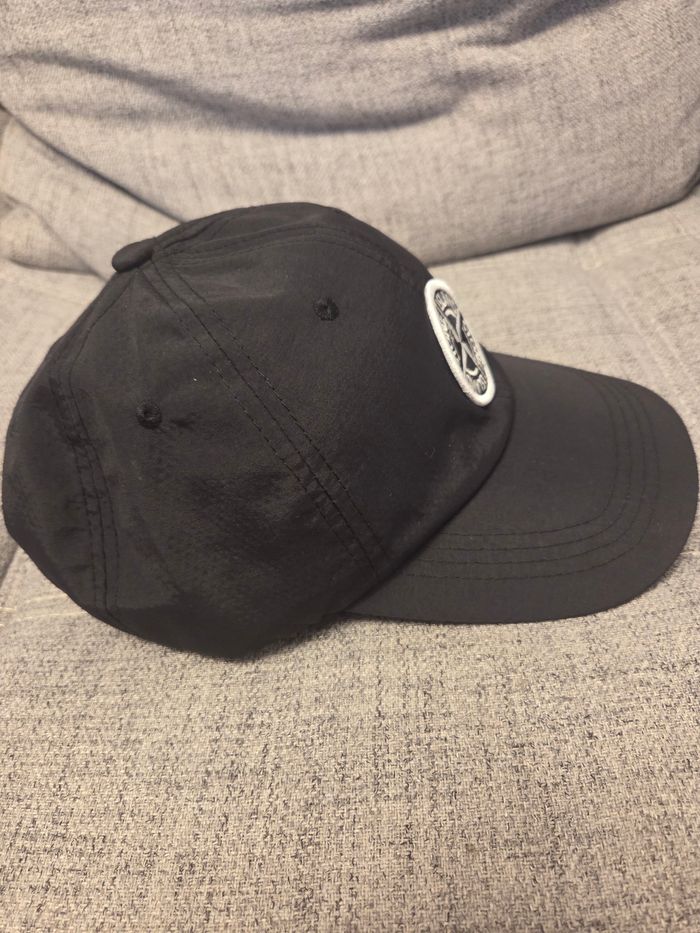 Casquette noire - photo numéro 6