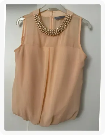 Top sans manches col bijoux rose Dorothy Perkins