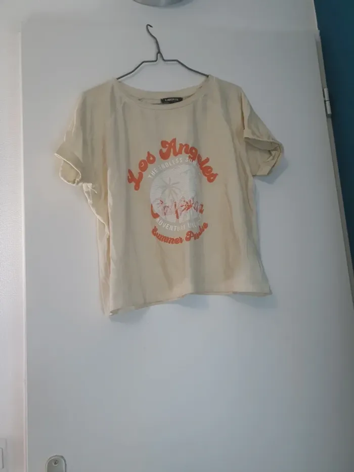T-shirt