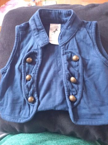 Gilet taille 92cm c&a