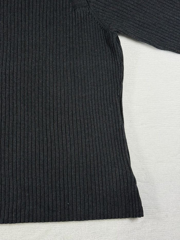 Pull noir côtelé Ralph Lauren pour femme taille M Boutons sur l'épaule en 100% coton - photo numéro 4