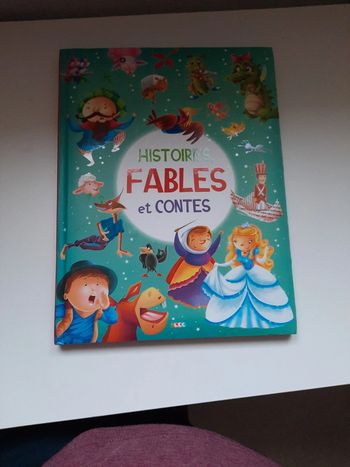 Histoires fable et contes