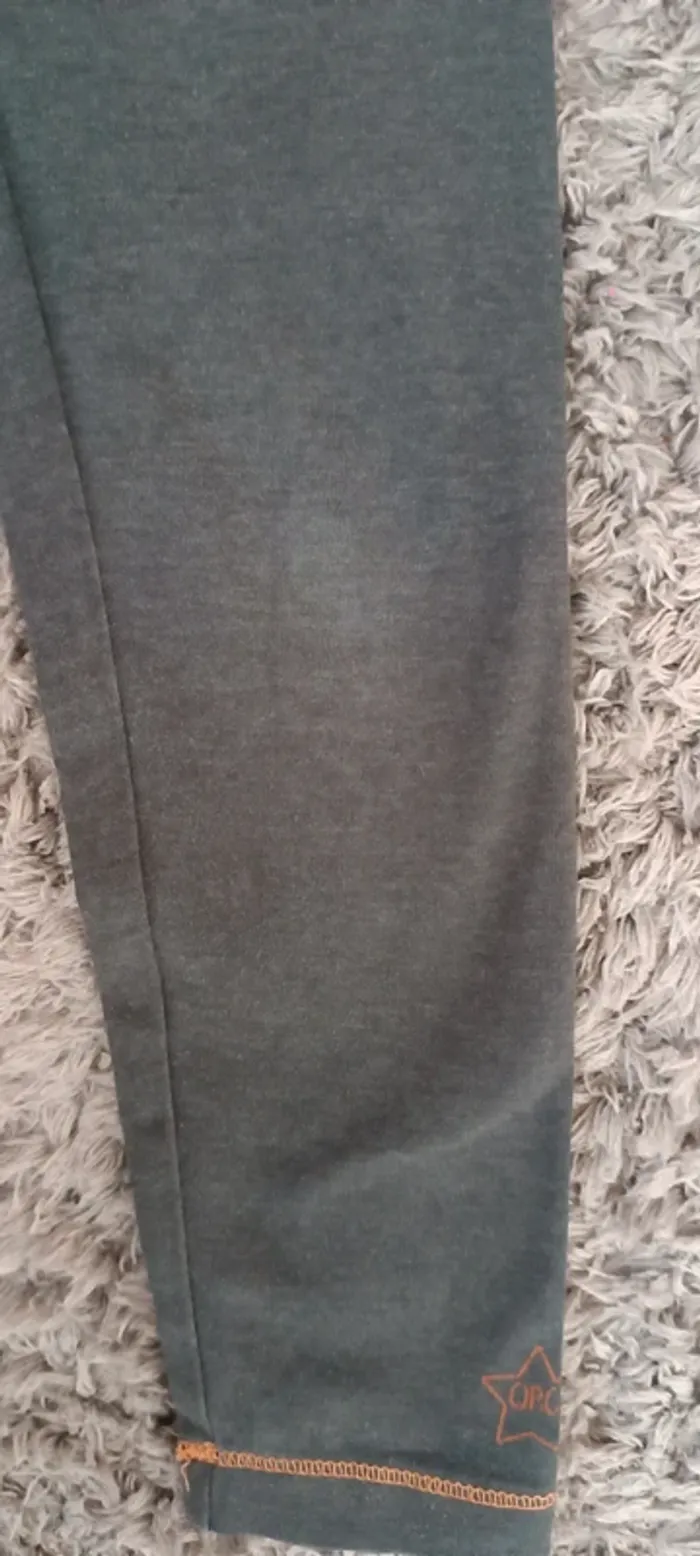 Lot 2 legging (+1 offert) 5 ans - photo numéro 8