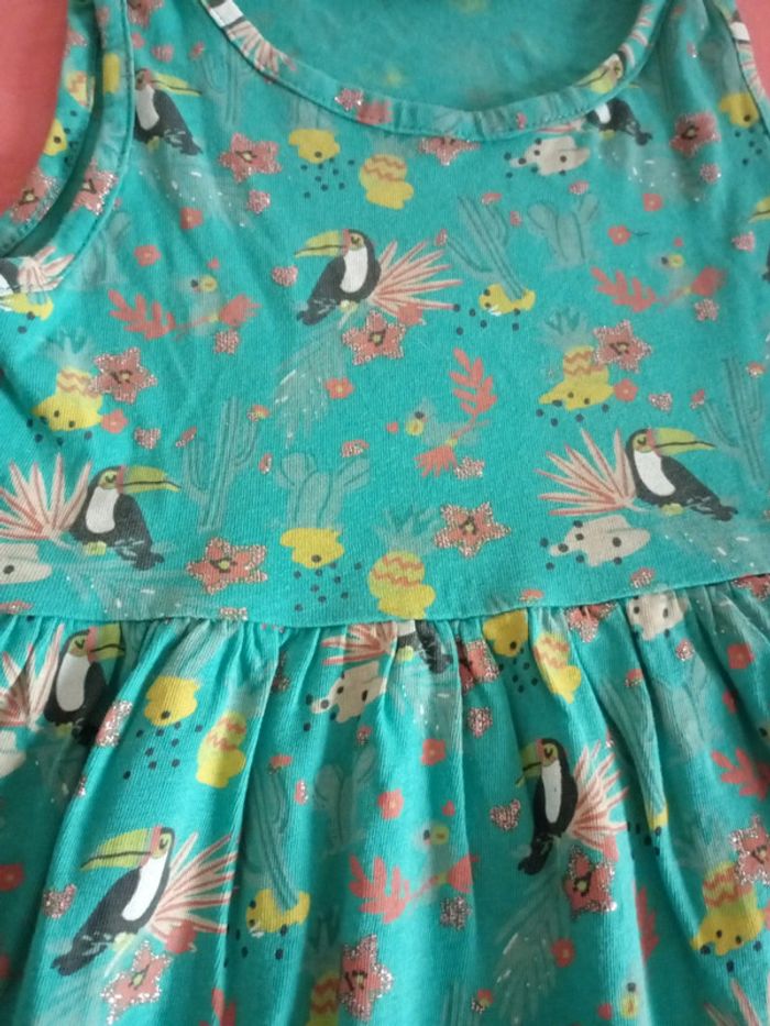 Robe manches courtes - photo numéro 2