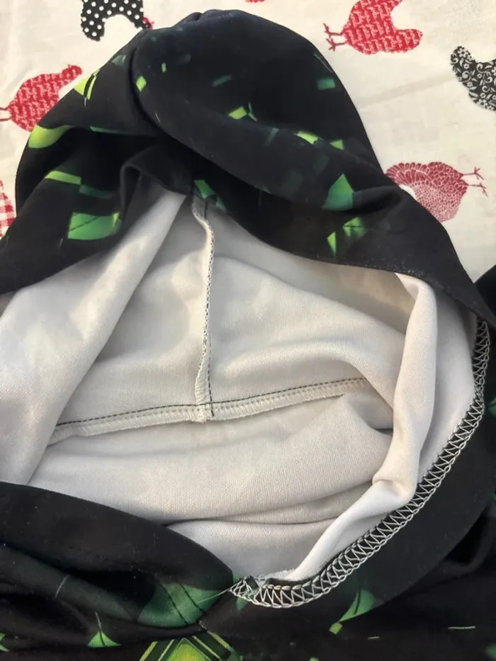 Pull à capuche, garçon n°154 - photo numéro 5