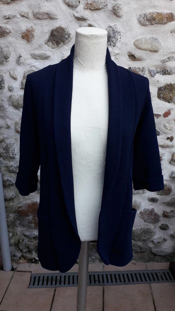 Veste courte bleue marine, demi manches Taille 38/40