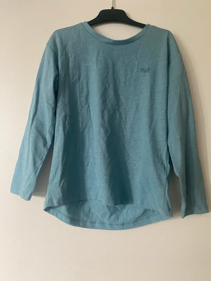 T-shirt manches longues bleu t5-6 ans neuf DD