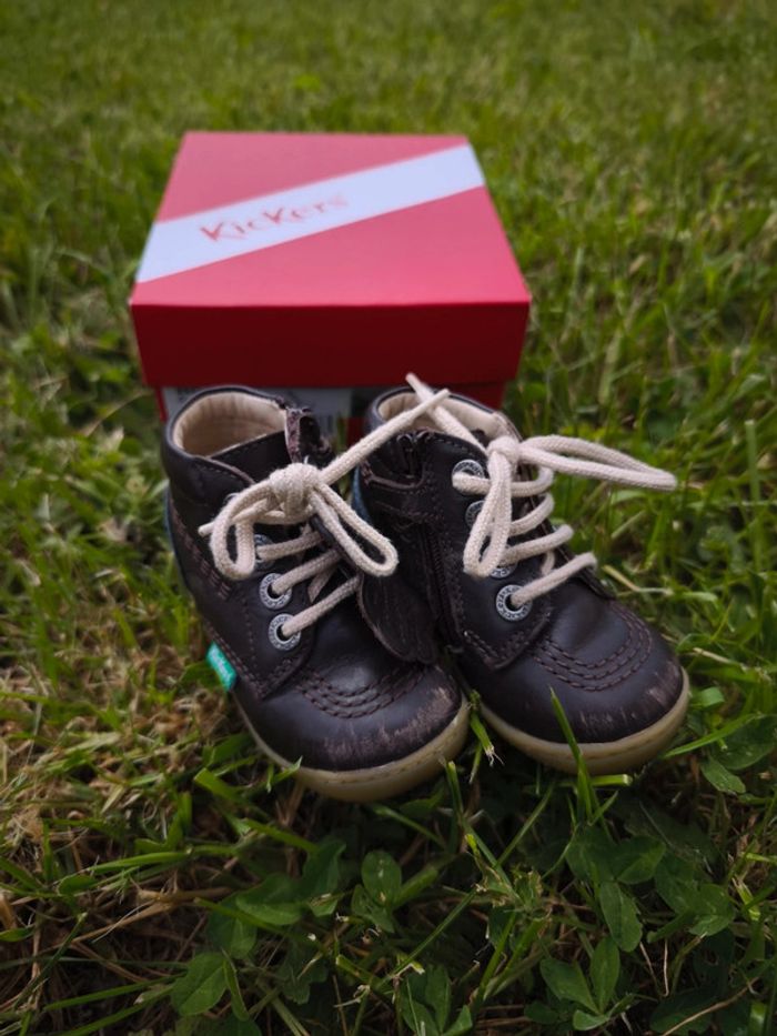 Chaussures Kickers bébé