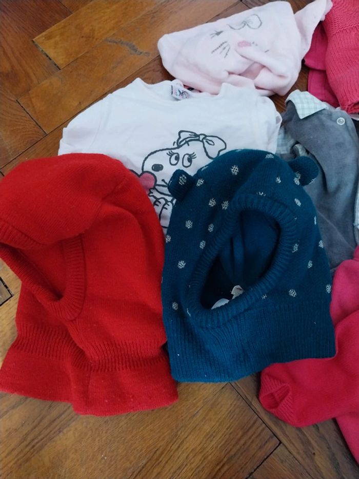 Gros lot de vêtements hiver filles 3 mois grandes marques - photo numéro 2