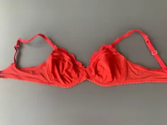 Soutien-gorge 95C Implicite lingerie fine