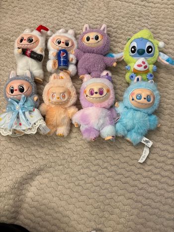 Lot labubu/the Monsters -8 figurine