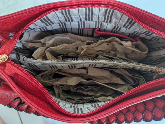 Sac à main rouge – effet cuir grainé avec anse tressée - photo numéro 6