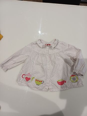 Chemise taille 18 mois