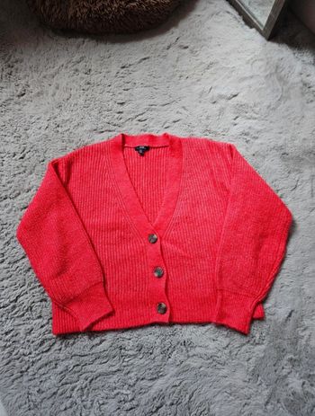 Gilet cardigan à boutons rouge neuf