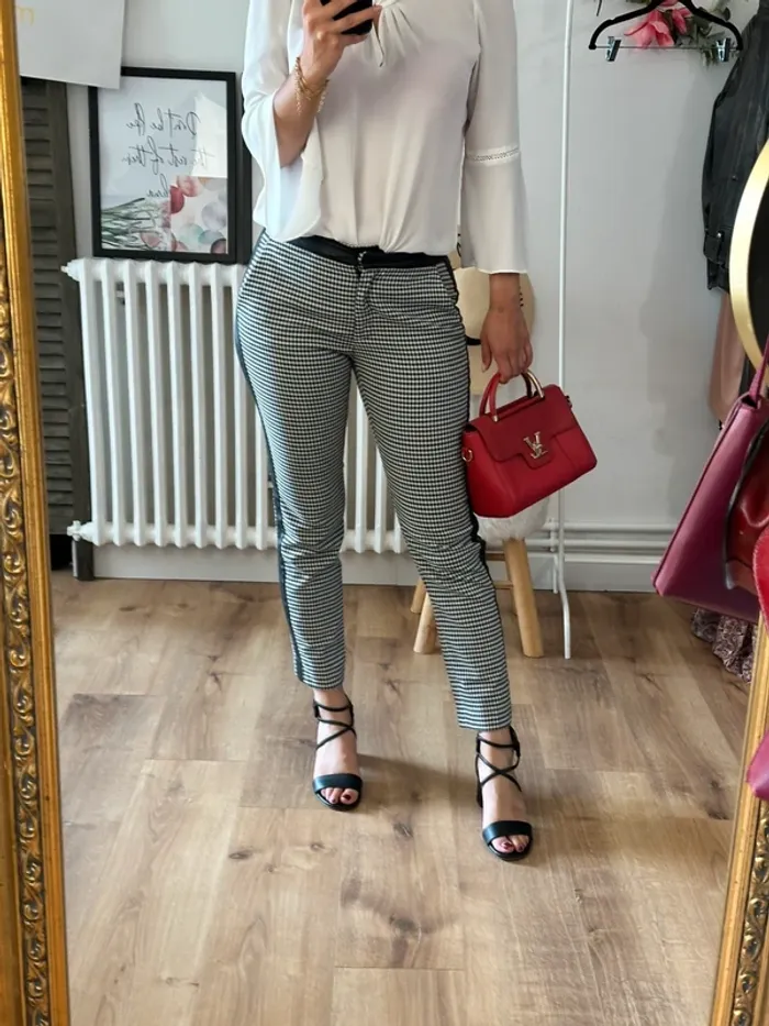 Pantalon ajusté Claudie Pierlot noir et blanc taille 36 - photo numéro 2