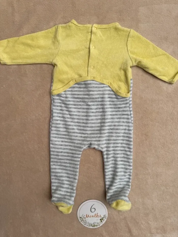 Pyjama 1 pièce • gémo • taille 6 mois - photo numéro 3