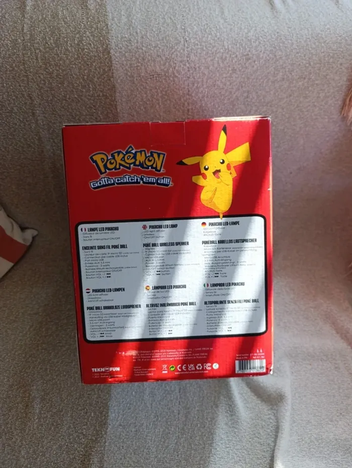 Enceinte veilleuse pikachu - photo numéro 3