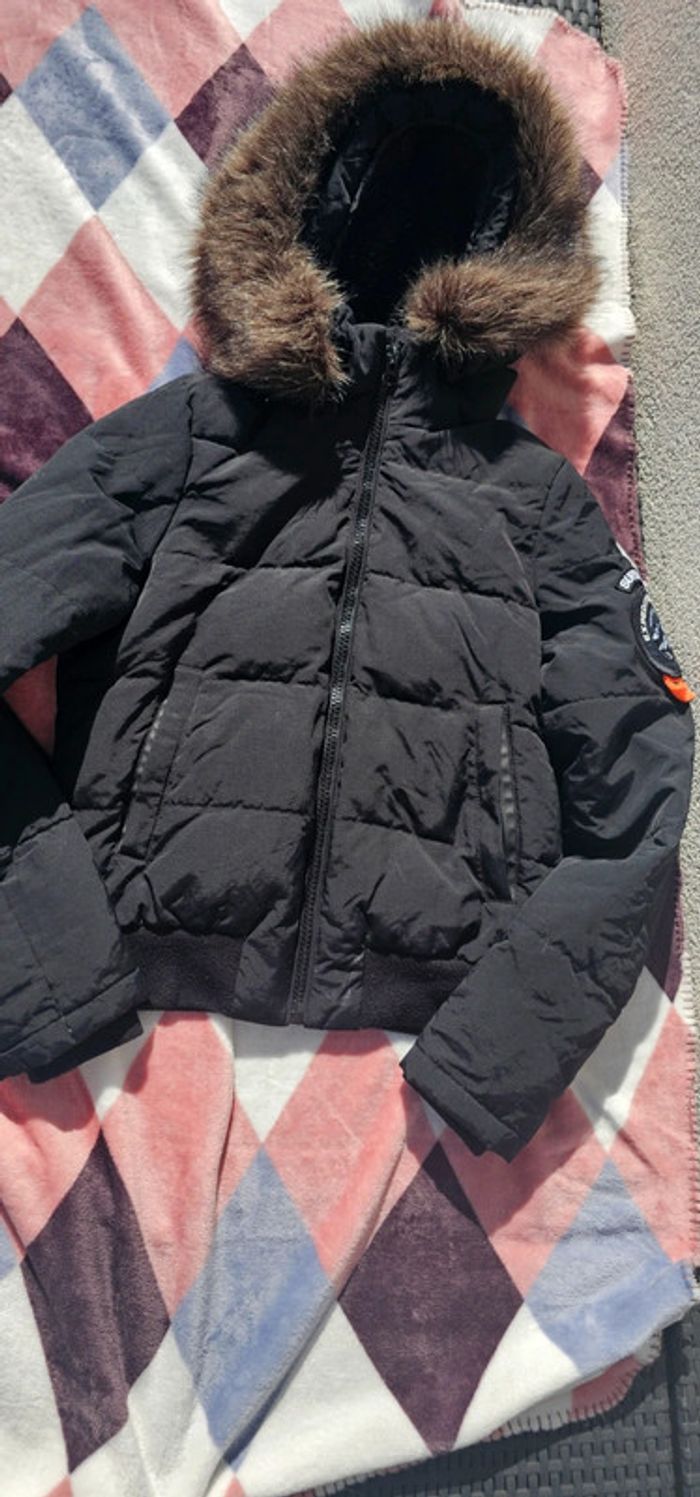 Doudoune Superdry noir taille 38 - photo numéro 3