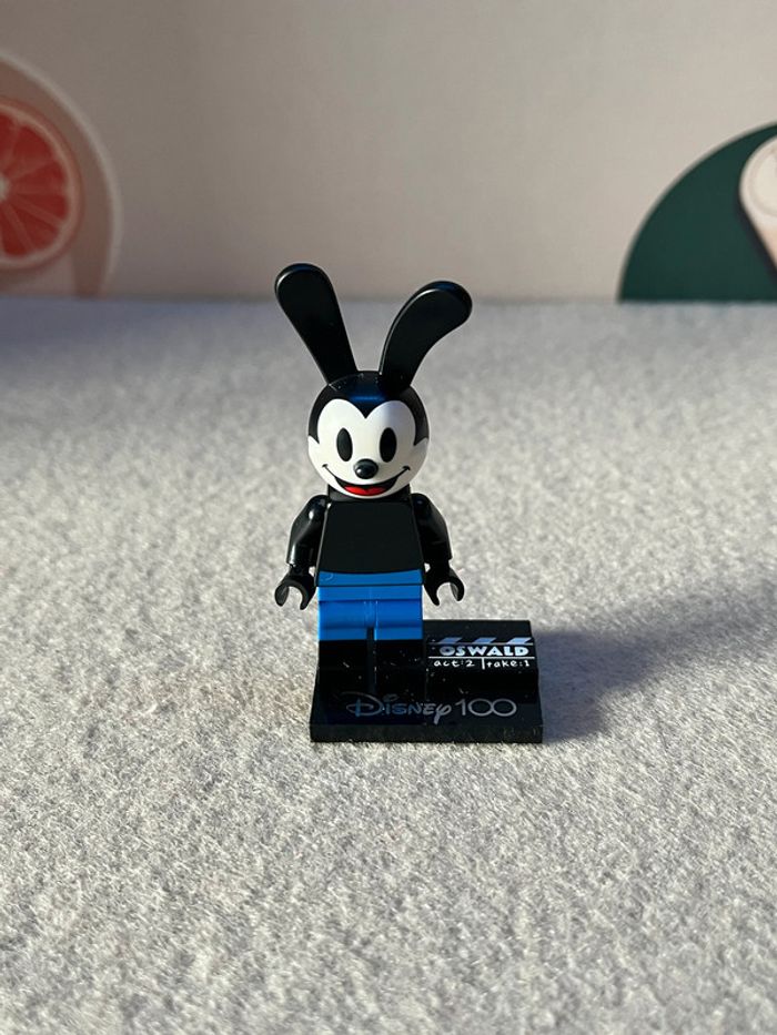 Lego Minifigures Disney 100 - Oswald the Rabbit