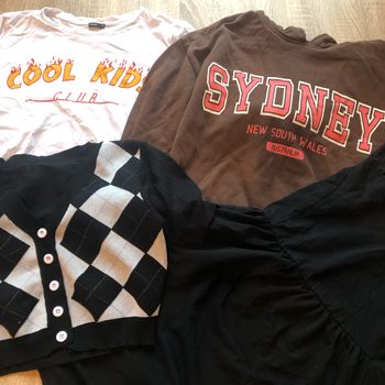 Lot de 4 vêtements 16ans / S
