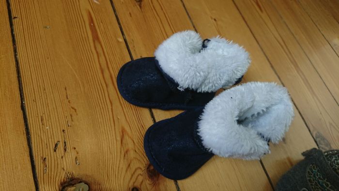 Lot chaussures bébé - photo numéro 3