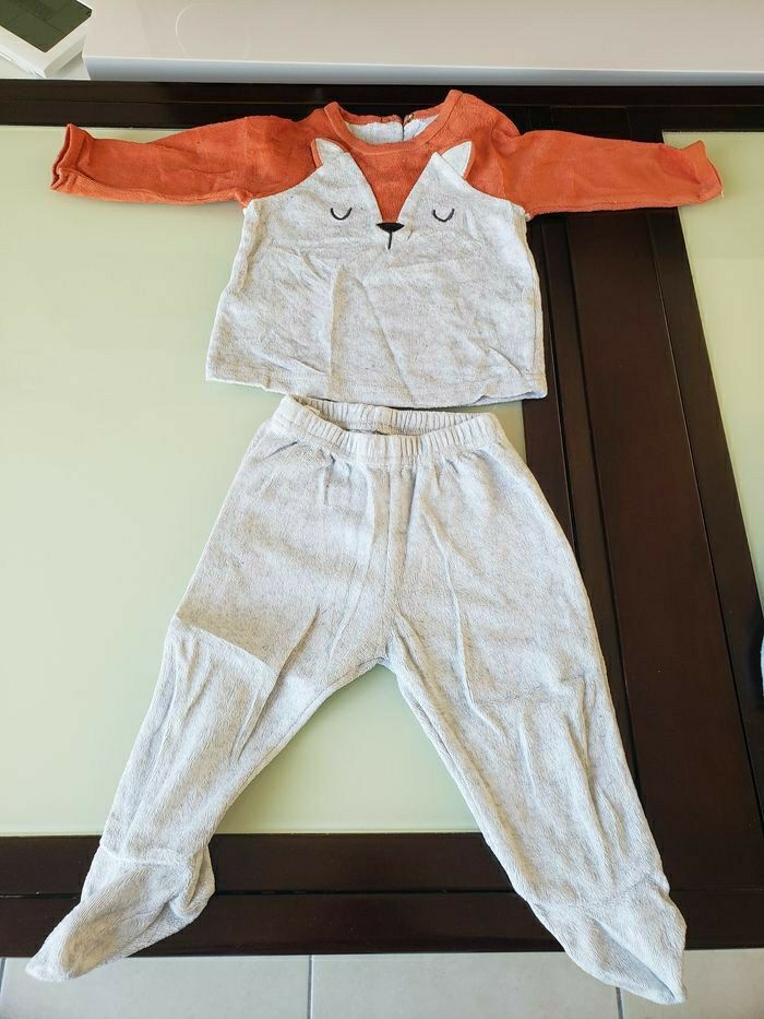 Pyjamas 6 mois - photo numéro 9