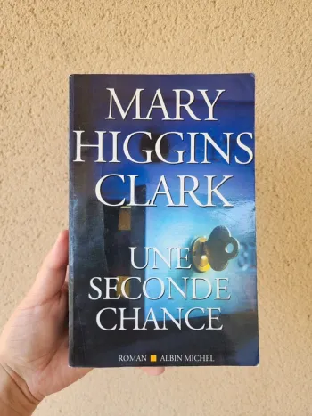 Livre broché "une seconde chance" de Mary Higgins Clark