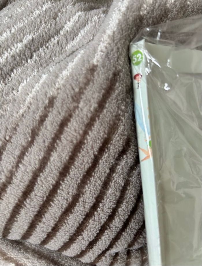 Figurine + livre jessy n 52 mes premiers amis disney altaya - photo numéro 2