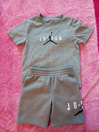 Ensemble Jordan 