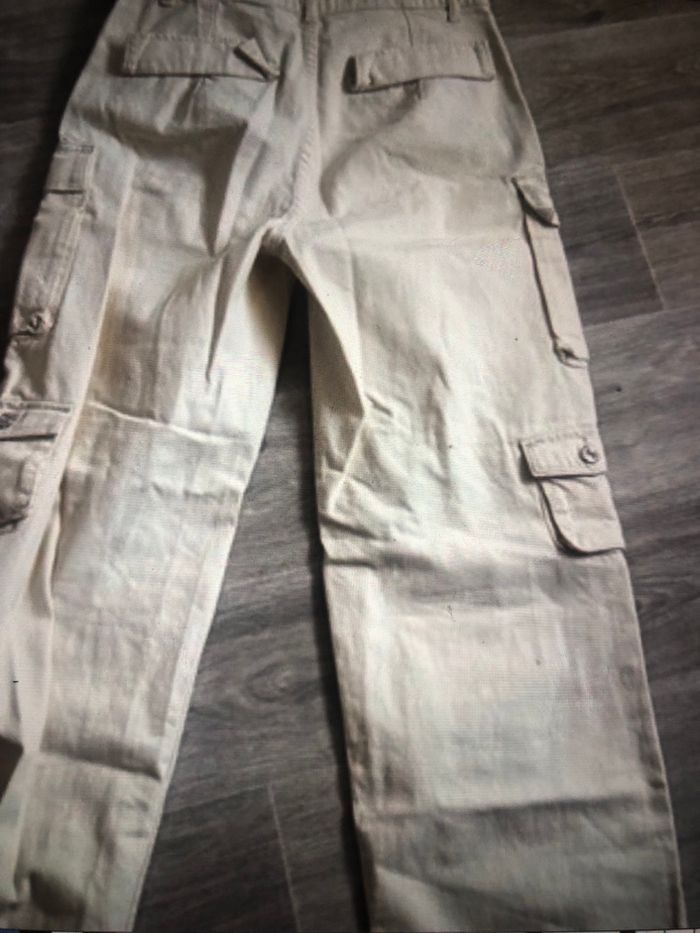 Pantalon cargo Bershka M - photo numéro 3
