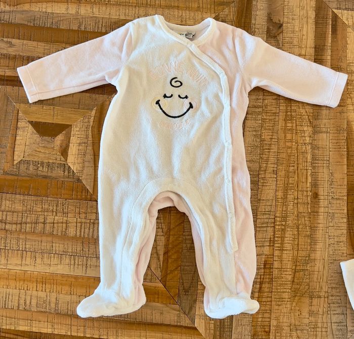 Lot pyjamas 3mois - photo numéro 4