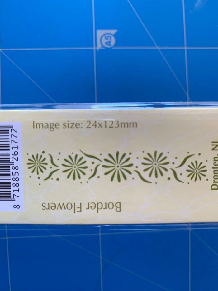 Embossing folder, Gabarit de gaufrage bordure Leane Creatief - photo numéro 5