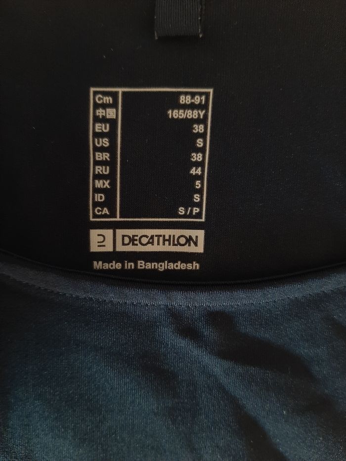 T-shirt Artengo Taille 38 - photo numéro 3