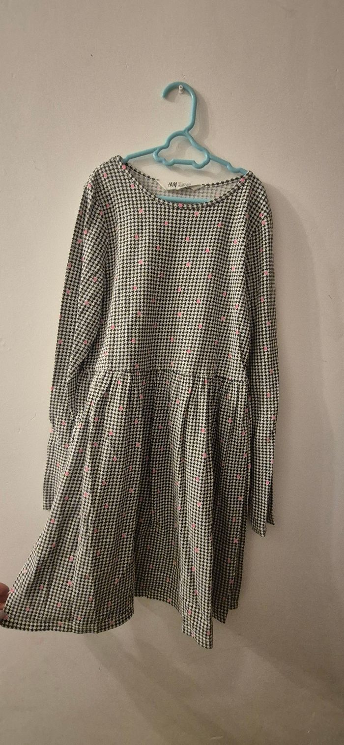 Lot robe 8 ans - photo numéro 3