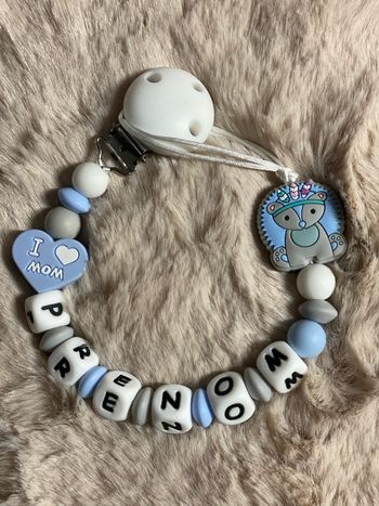 Attache tétine hérisson