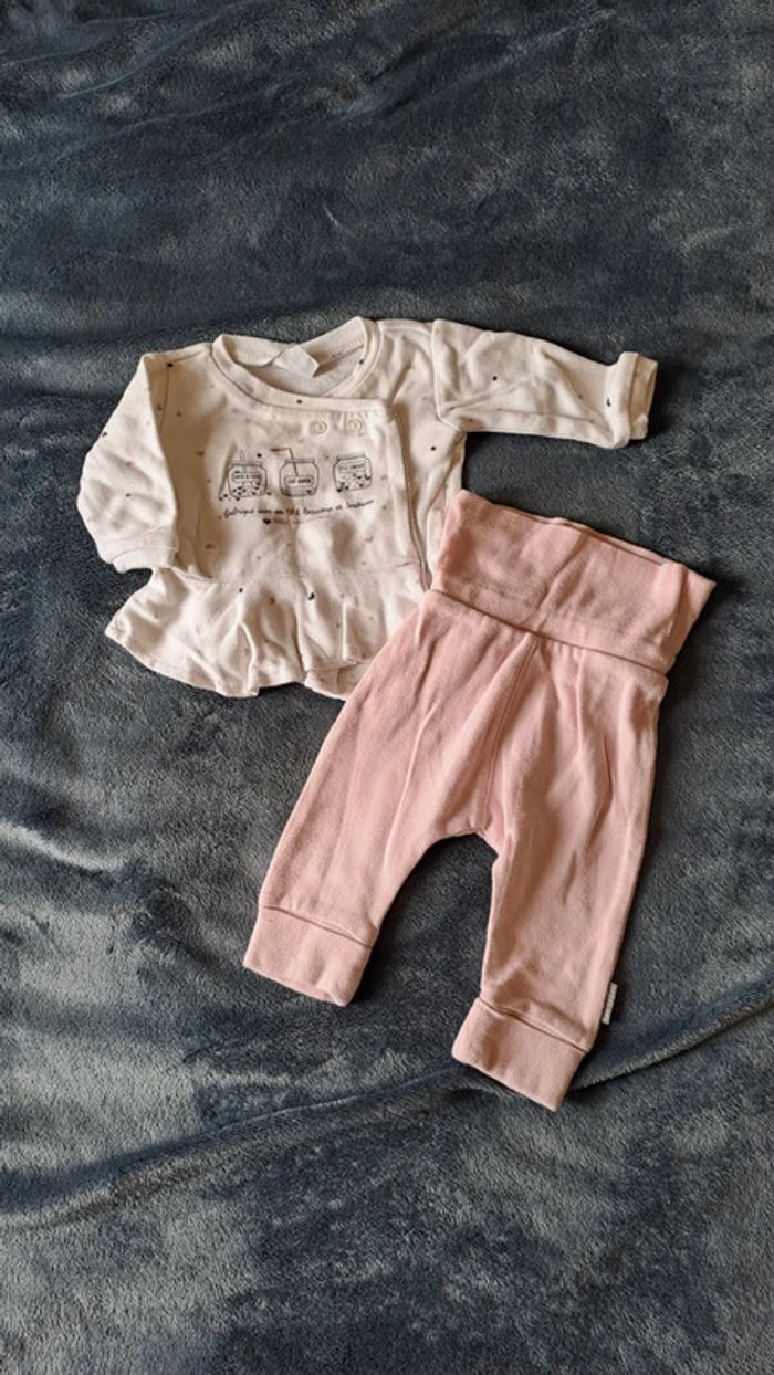 💚 Ensemble fille 1 mois