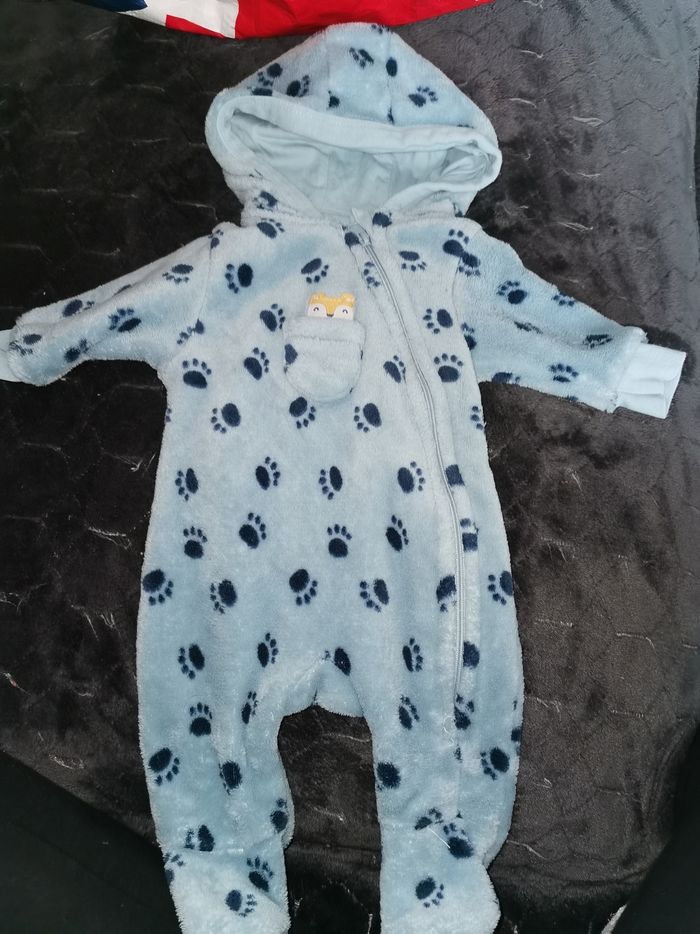 Lot de pyjamas - photo numéro 2