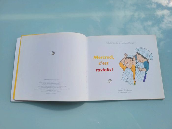 Livre l'école des loisirs, couverture souple, Mercredi, c'est raviolis! 🥟 44 - photo numéro 3