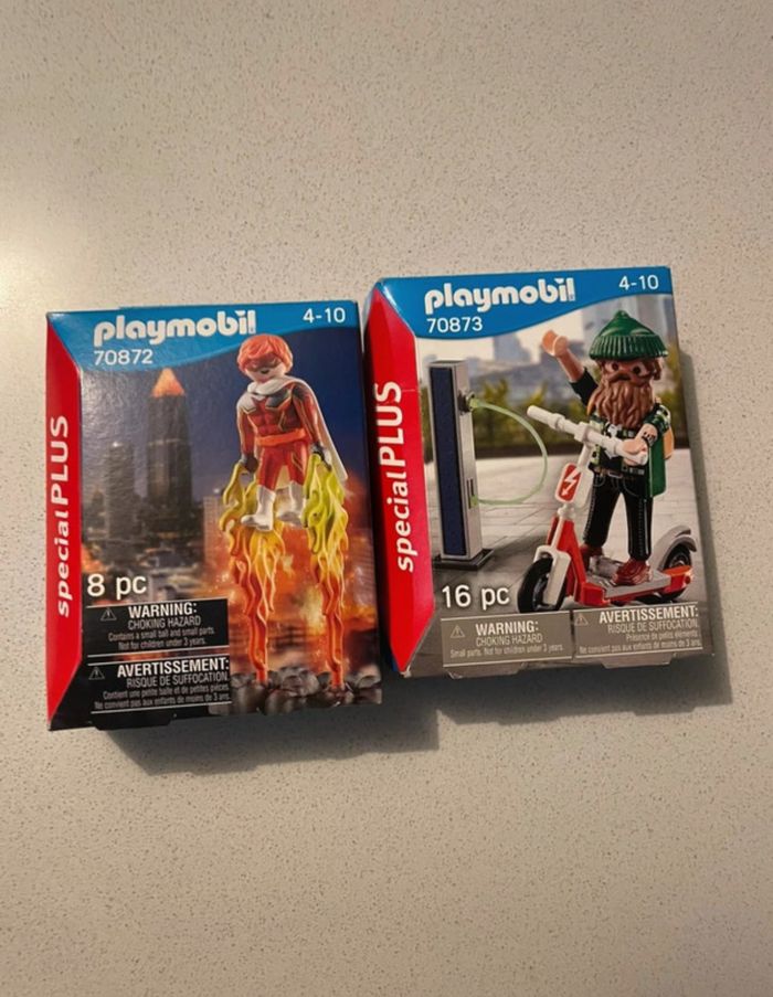 Playmobil - Super-héros + Hipster trottinette électrique