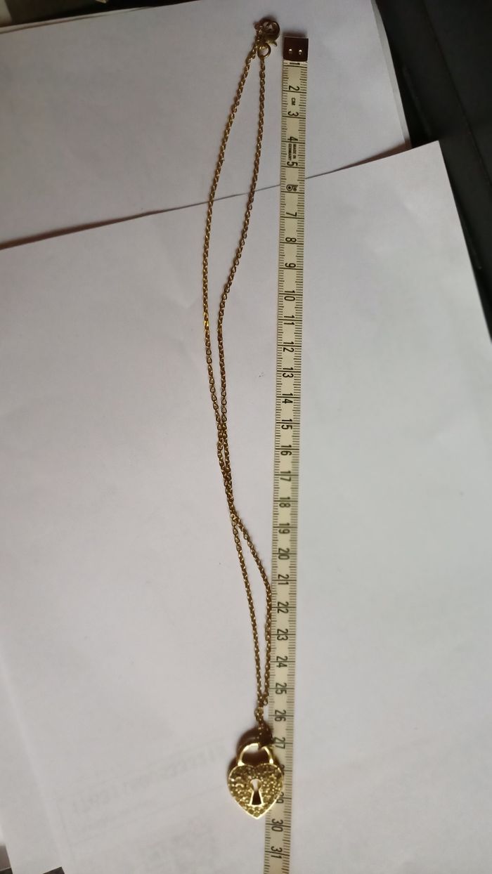 Collier/sautoir  doré et strass cœur cadenas - photo numéro 3