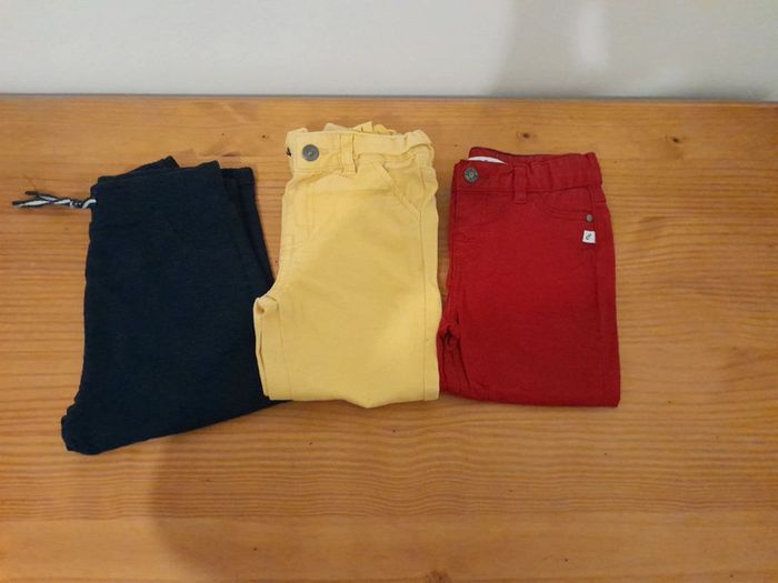 3 pantalons 24 mois très bon état Creeks - photo numéro 2