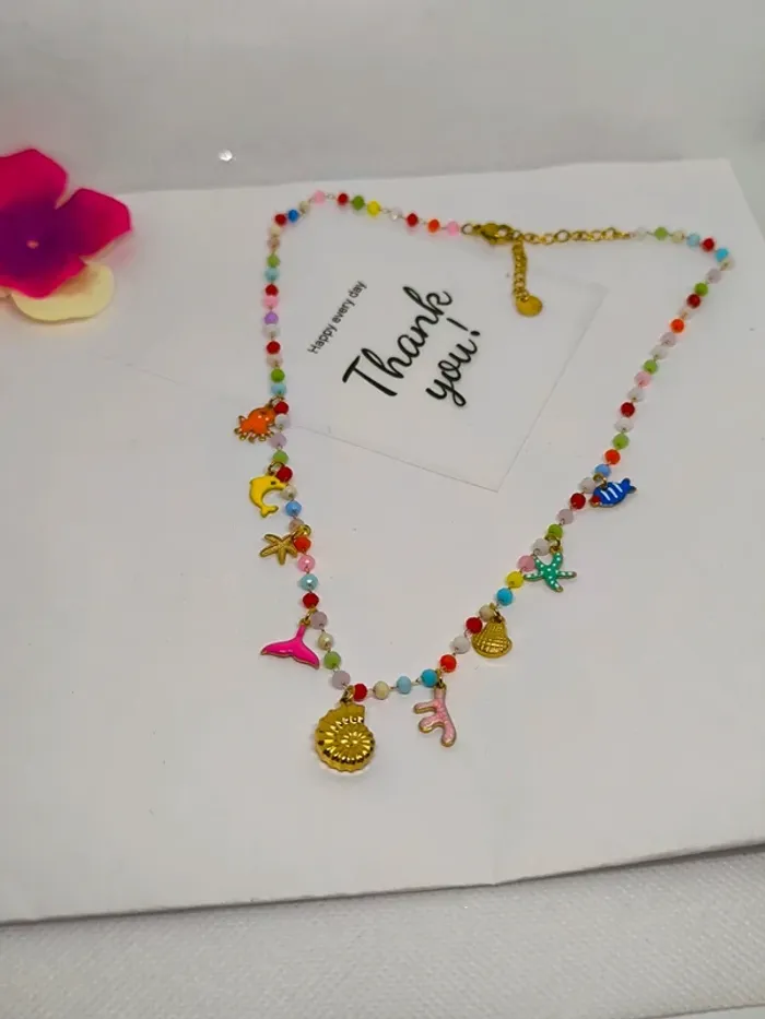 Collier doré et multicolore avec perles de cristal et breloques de la mer - photo numéro 10