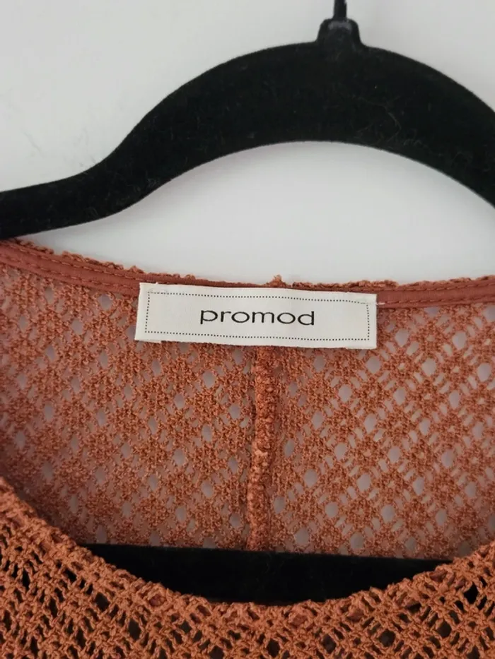 Haut brodé ajouré marron Promod taille 38 / M - photo numéro 2