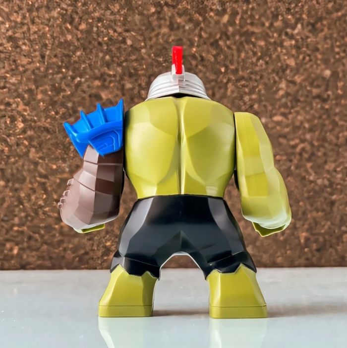 Lego Marvel hulk Ragnarok - photo numéro 3