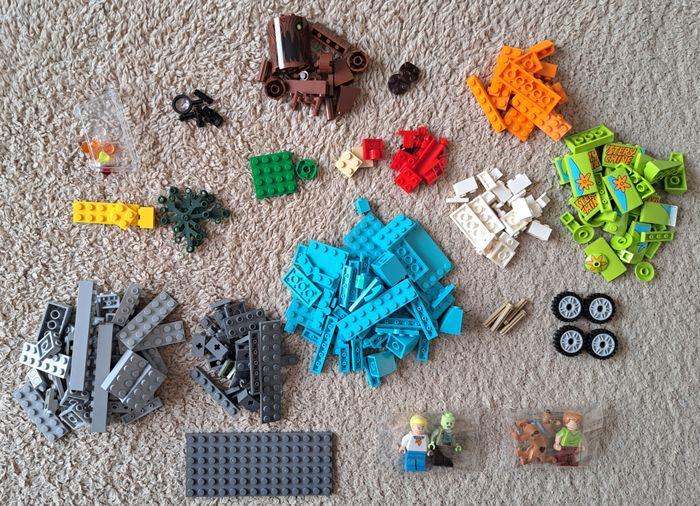 Lego Scooby Doo set 75902 The Mystery Machine - photo numéro 5